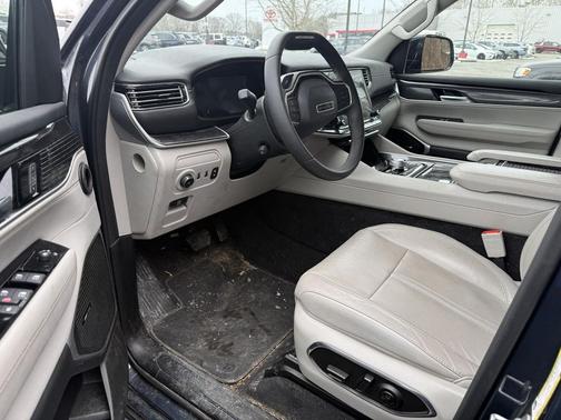 2023 Jeep Wagoneer Series I 4x4