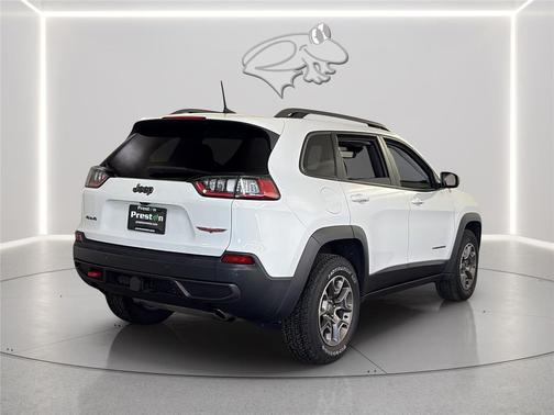 Bright White Clearcoat 2021 Jeep Cherokee Trailhawk