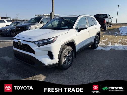 2025 Toyota RAV4 XLE