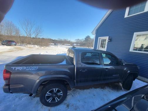 2019 Toyota Tacoma TRD Sport