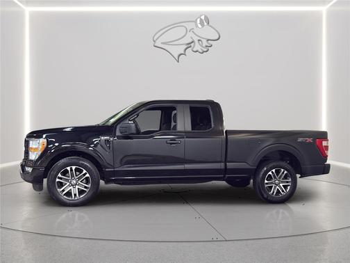 AGATE BLACK METALLIC 2022 Ford F-150 XL
