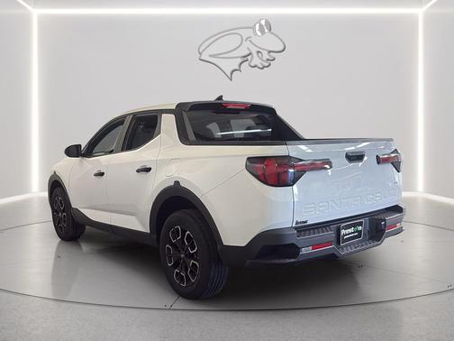 Atlas White 2023 Hyundai SANTA CRUZ SEL