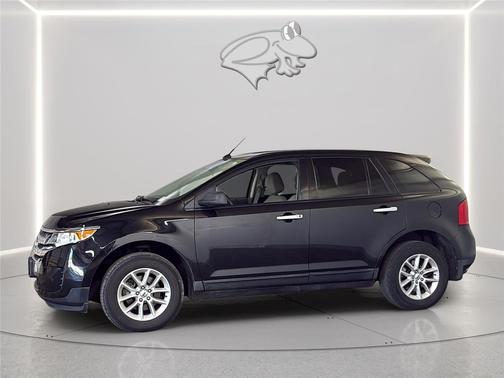 TUXEDO BLACK METALLIC 2013 Ford Edge SE