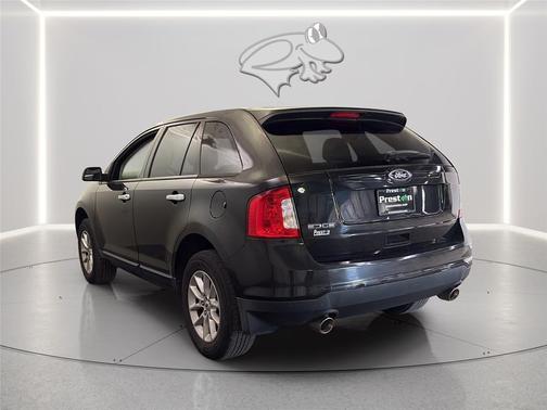 TUXEDO BLACK METALLIC 2013 Ford Edge SE