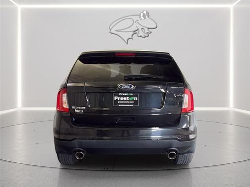 TUXEDO BLACK METALLIC 2013 Ford Edge SE