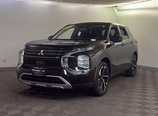 2024 Mitsubishi Outlander SE Black Edition S-AWC