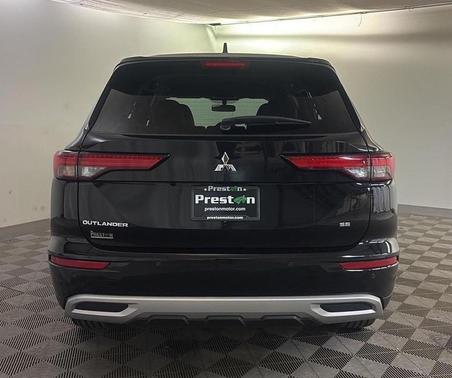 2024 Mitsubishi Outlander SE Black Edition S-AWC