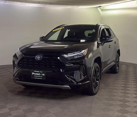 2024 Toyota RAV4 Hybrid SE
