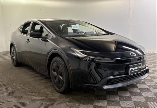 2026 Toyota Prius LE