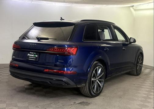 2022 Audi Q7 55 Prestige