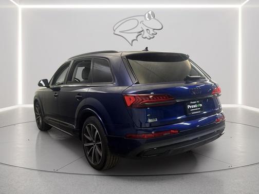 2022 Audi Q7 55 Prestige