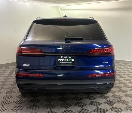 2022 Audi Q7 55 Prestige