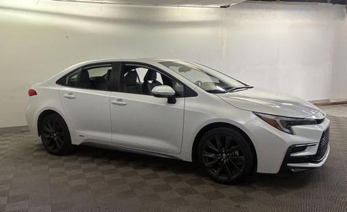 2024 Toyota Corolla Hybrid SE