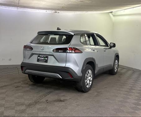 Sonic Silver 2026 Toyota Corolla Cross L