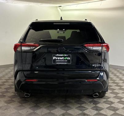 2025 Toyota RAV4 Hybrid SE