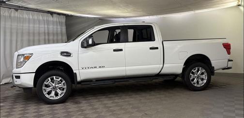 2024 Nissan Titan XD SV