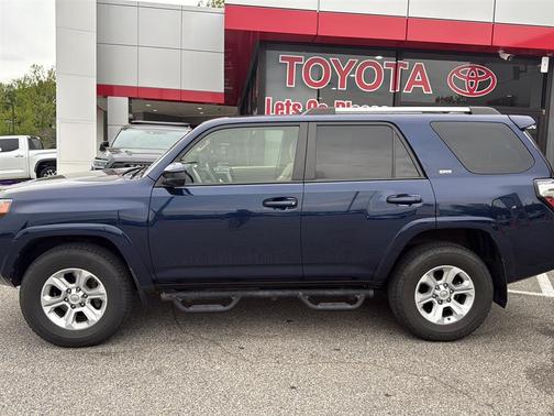 Nautical Blue Metallic 2021 Toyota 4Runner SR5