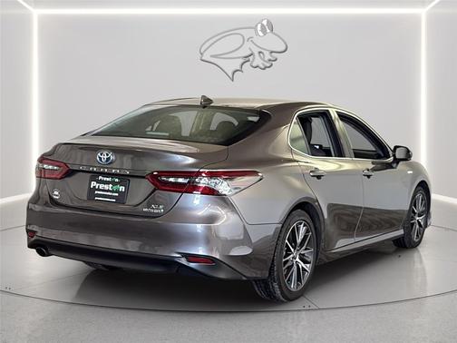 Predawn Gray Mica 2021 Toyota Camry Hybrid XLE