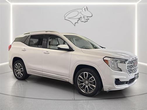 Summit White 2024 GMC Terrain Denali