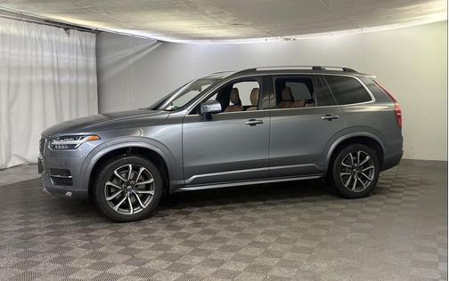 Osmium Grey Metallic 2019 Volvo XC90 T6 Momentum