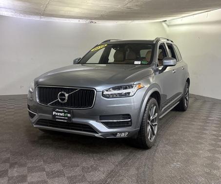 Osmium Grey Metallic 2019 Volvo XC90 T6 Momentum