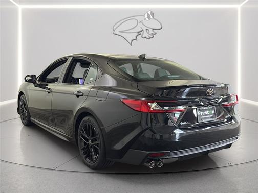 Midnight Black Metallic 2026 Toyota Camry SE