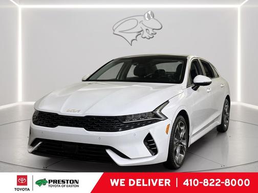 Glacial White Pearl 2024 Kia K5 EX