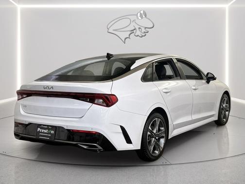 2024 Kia K5 EX