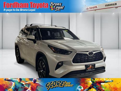 Wind Chill Pearl 2024 Toyota Highlander XLE