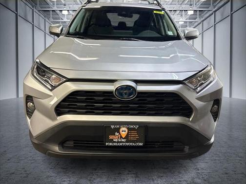 2020 Toyota RAV4 Hybrid XLE