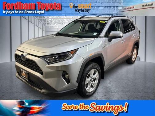 2020 Toyota RAV4 Hybrid XLE