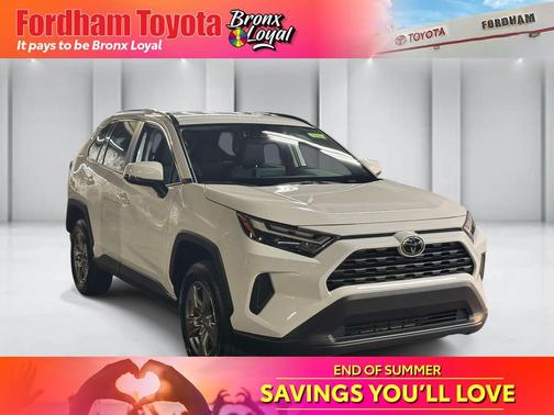Ice Cap 2025 Toyota RAV4 XLE