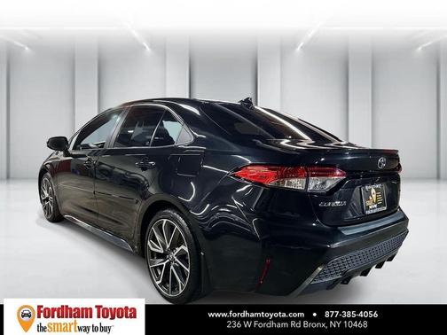 Black Sand Pearl 2022 Toyota Corolla SE