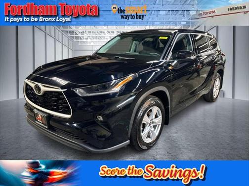 2021 Toyota Highlander LE