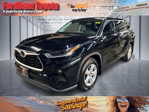 2021 Toyota Highlander LE