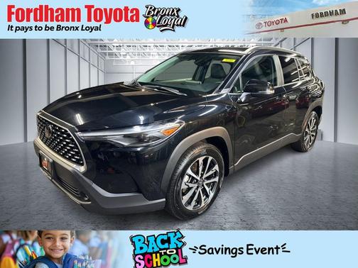 2024 Toyota Corolla Cross XLE