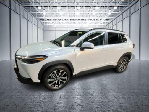 2022 Toyota Corolla Cross XLE