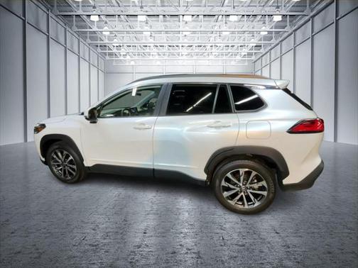 2022 Toyota Corolla Cross XLE