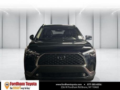 2025 Toyota Corolla Cross XLE