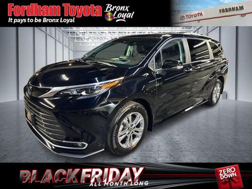 2024 Toyota Sienna Platinum