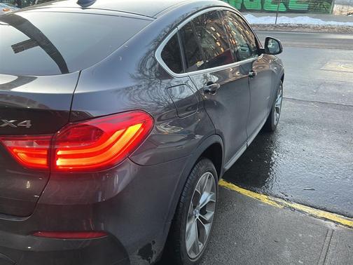 2018 BMW X4 xDrive28i