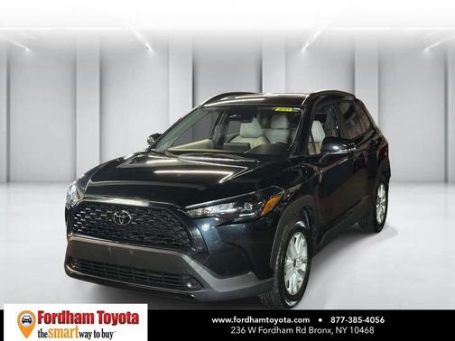 Jet Black 2024 Toyota Corolla Cross LE