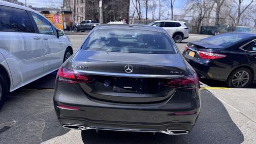 Graphite Grey Metallic 2022 Mercedes-Benz E-Class 4MATIC