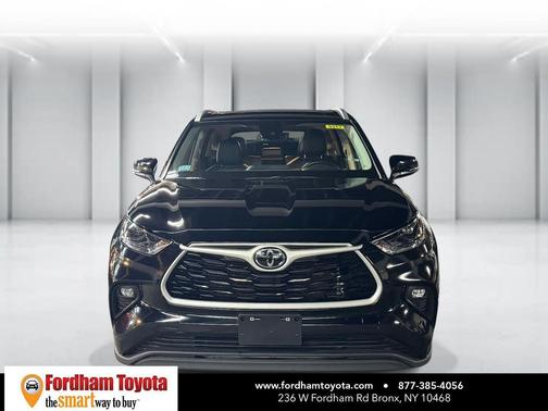 2025 Toyota Highlander XLE