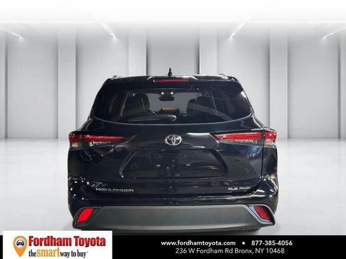 2025 Toyota Highlander XLE