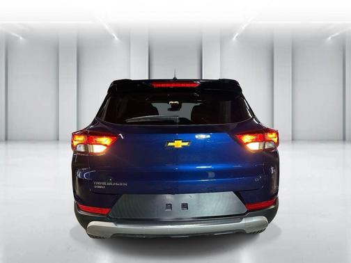 Blue Glow Metallic 2023 Chevrolet Trailblazer LT