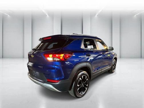 Blue Glow Metallic 2023 Chevrolet Trailblazer LT