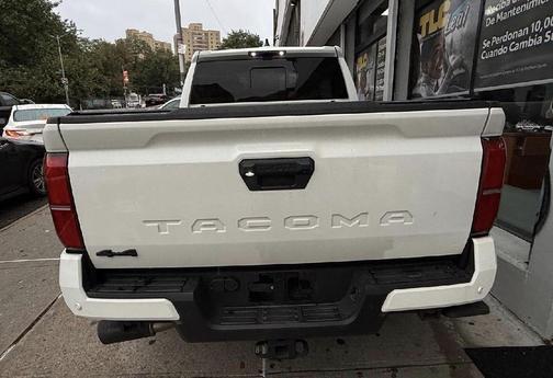 2024 Toyota Tacoma TRD Off Road