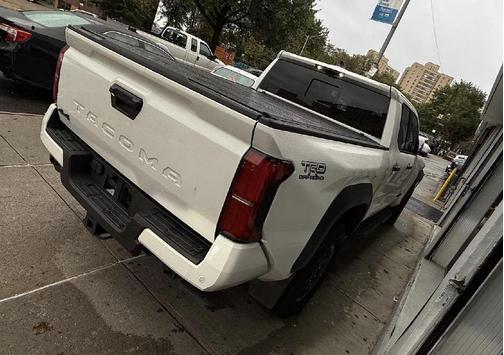 2024 Toyota Tacoma TRD Off Road