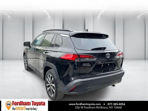 2023 Toyota Corolla Cross XLE